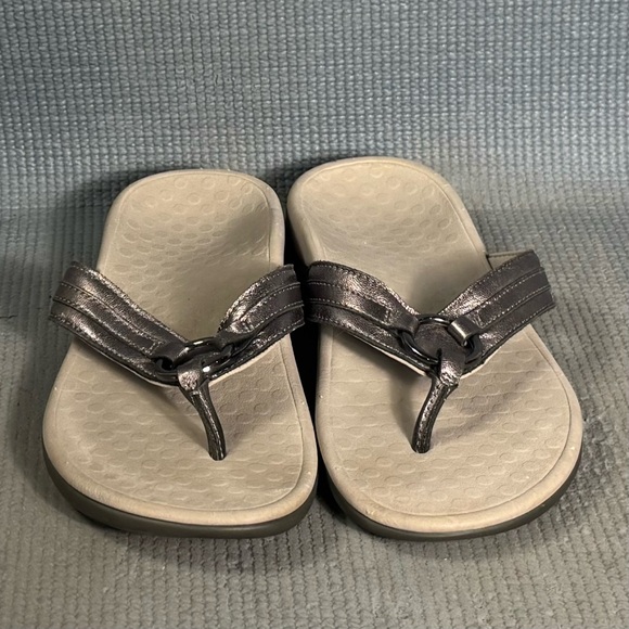Vionic Tide Aloe Women's Pewter Flip Flop Sandals Size 7 - Picture 3 of 9